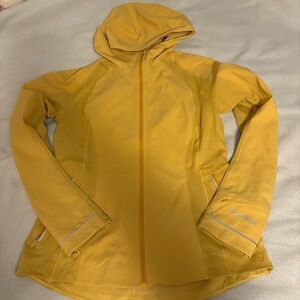 Lululemon Cross Chill Jacket